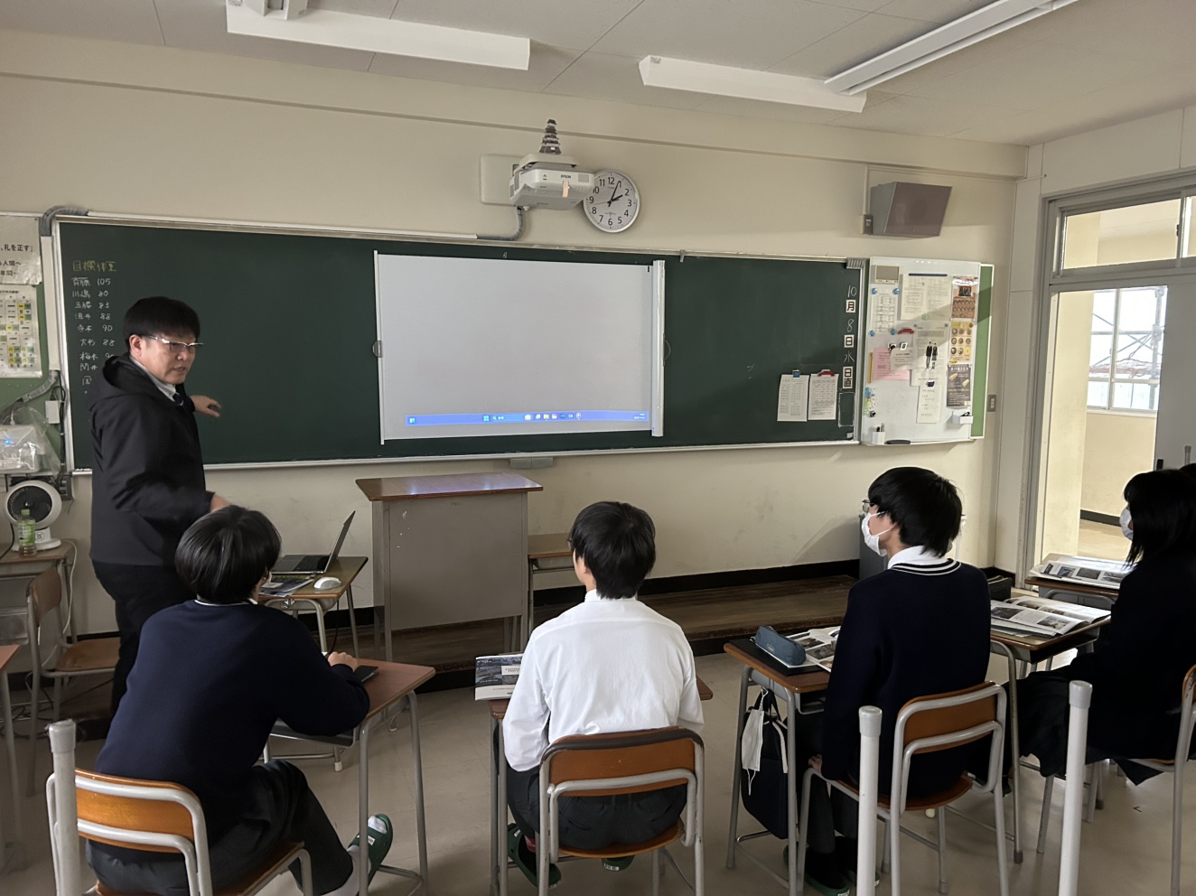 三重県高校内ガイダンス