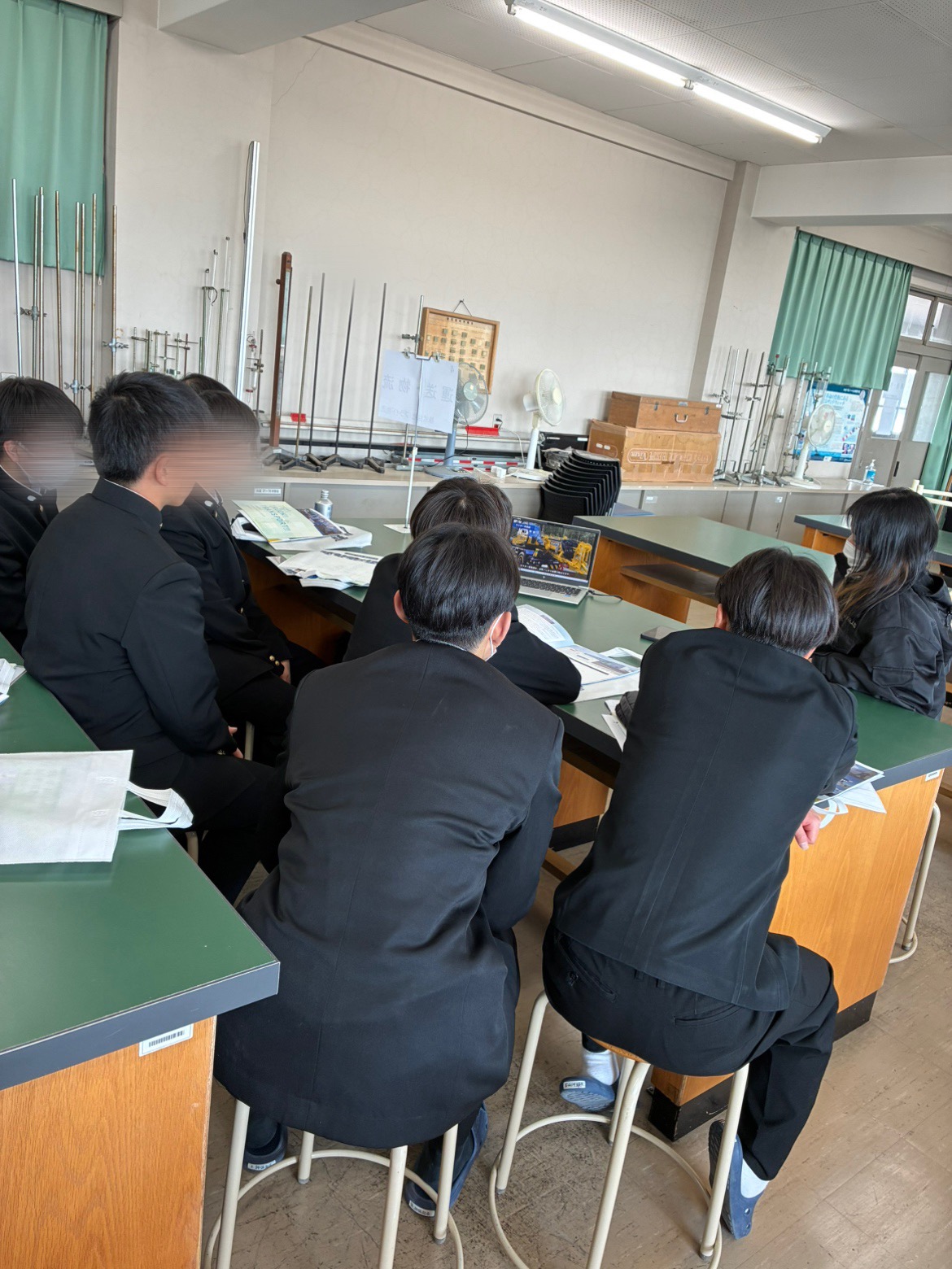 四日市工業高校で開催された職業別説明会に参加させていただきました！