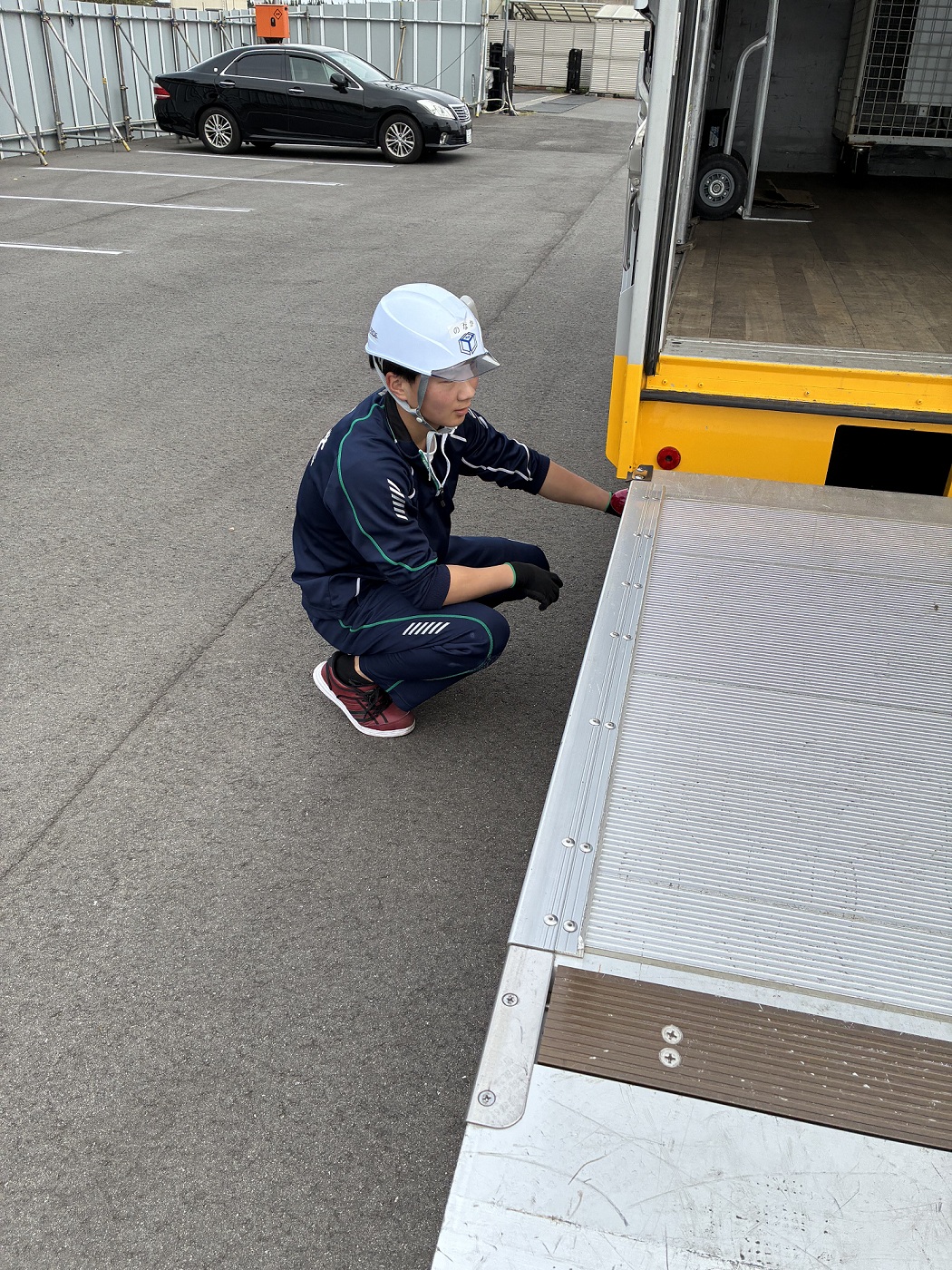 新入社員のテールゲートリフターの研修行いました！