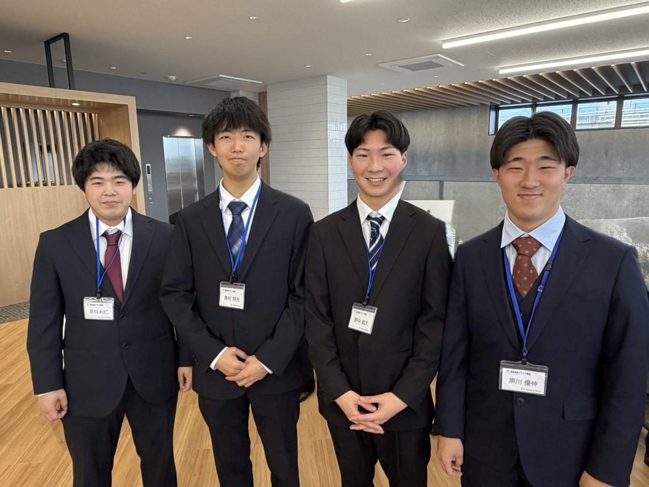 ライリスホールディングスの入社式がありました！